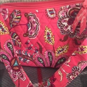 VERA BRADLEY SHOULDER BAG